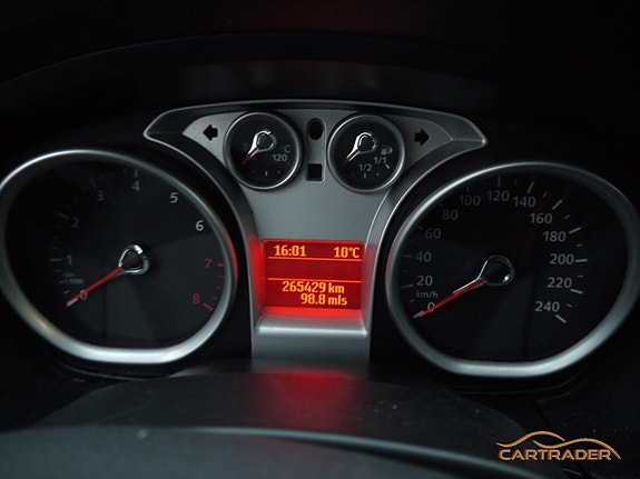 Ford Focus 13 of 20