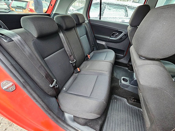 Skoda Fabia 13 of 15