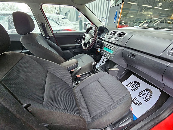 Skoda Fabia 14 of 15