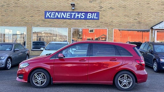 Mercedes-Benz B180 7 of 26