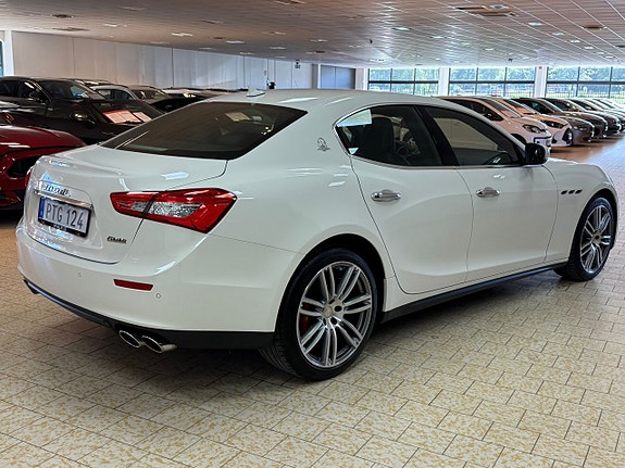 Maserati Ghibli 6 of 26
