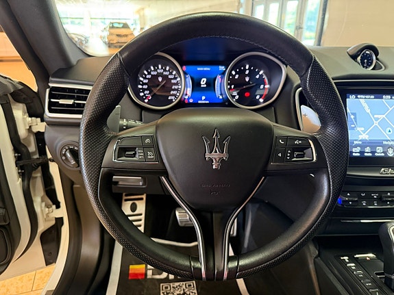 Maserati Ghibli 20 of 26