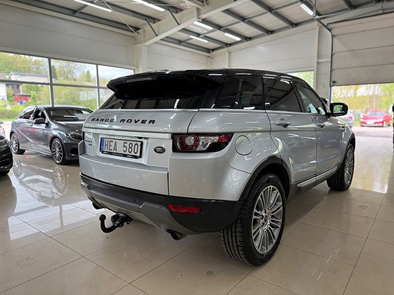 Land Rover Range Rover Evoque 4 of 5
