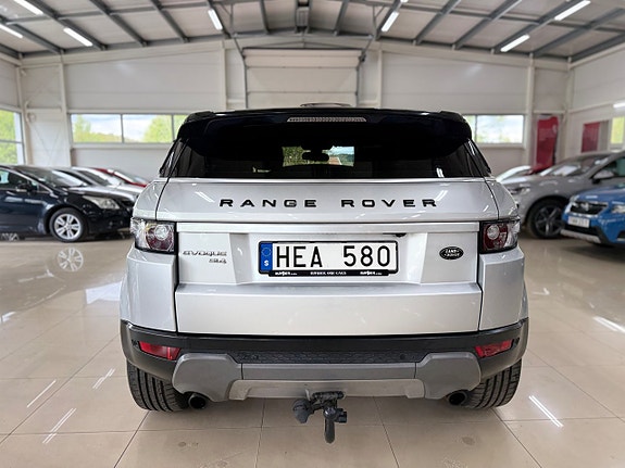 Land Rover Range Rover Evoque 5 of 5