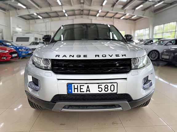 Land Rover Range Rover Evoque 2 of 5