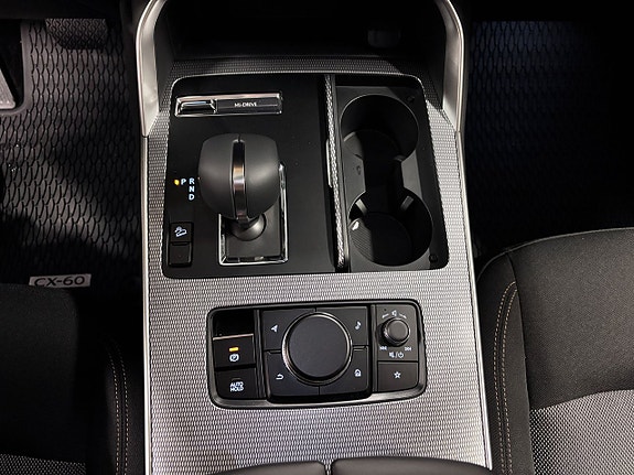 Mazda CX-60 10 of 13