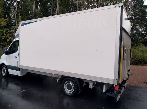 Mercedes-Benz Sprinter 316 4 of 5