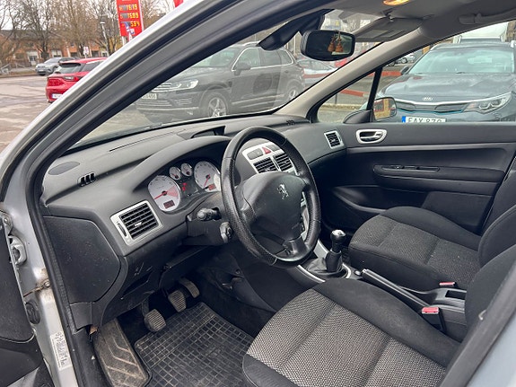 Peugeot 307 7 of 11