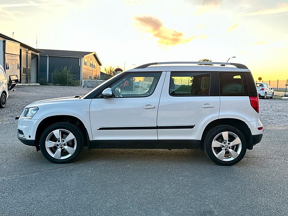 Skoda Yeti Outdoor 3 of 5
