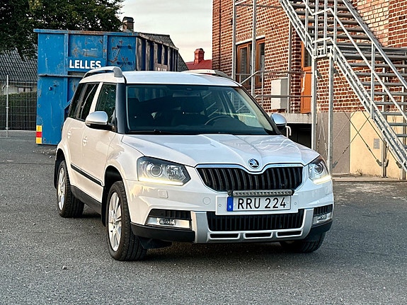 Skoda Yeti Outdoor 2 of 5