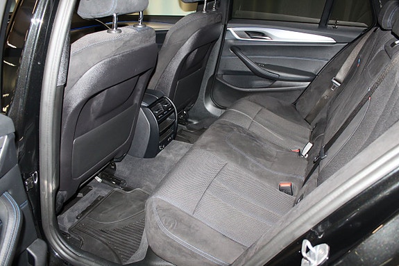 BMW 520 21 of 26