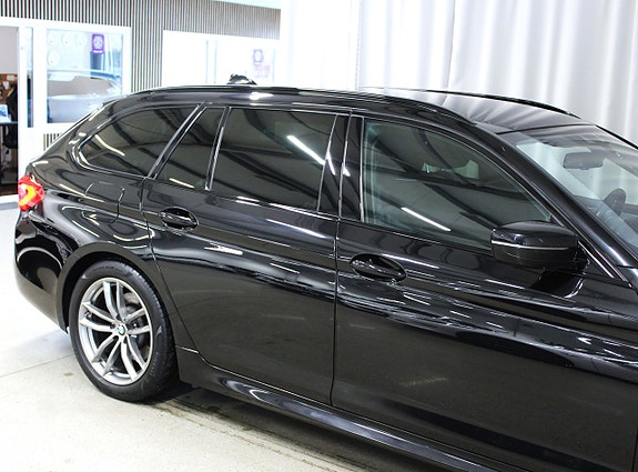 BMW 520 10 of 26