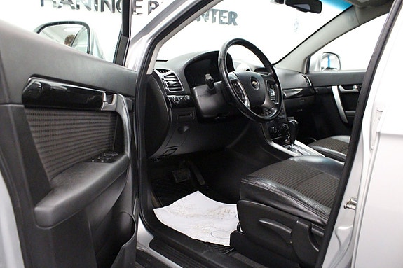 Chevrolet Captiva 9 of 18