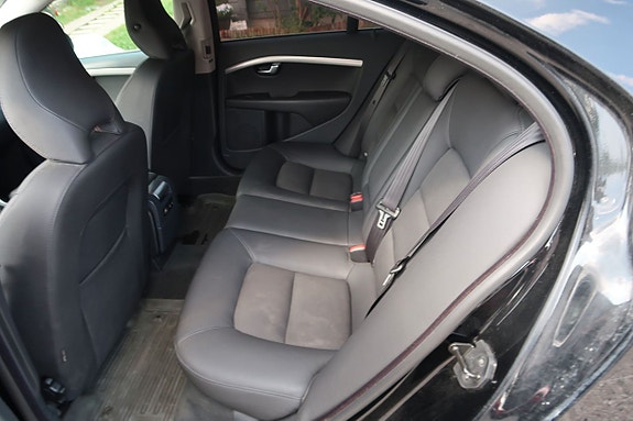 Volvo S80 6 of 6
