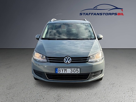 Volkswagen Sharan 2 of 11