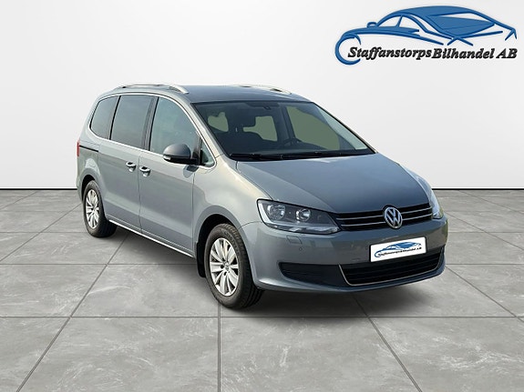 Volkswagen Sharan 3 of 5