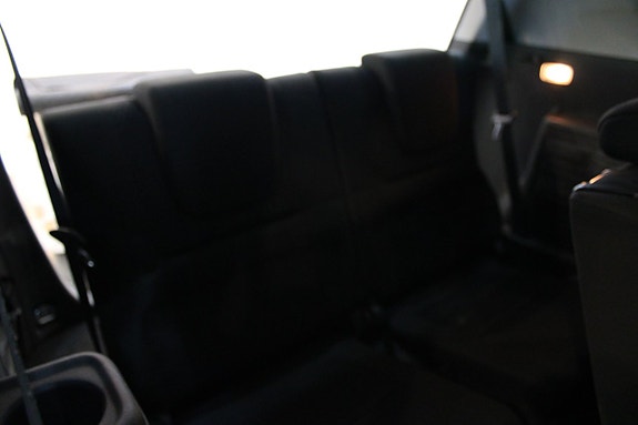 Toyota Corolla Verso 10 of 11