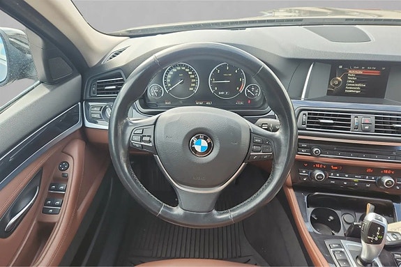 BMW 520 9 of 15