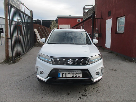 Suzuki Vitara 3 of 14