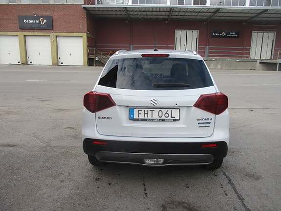 Suzuki Vitara 6 of 14