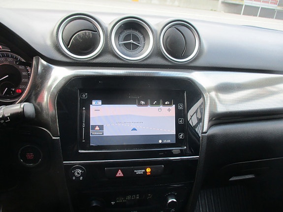 Suzuki Vitara 12 of 14