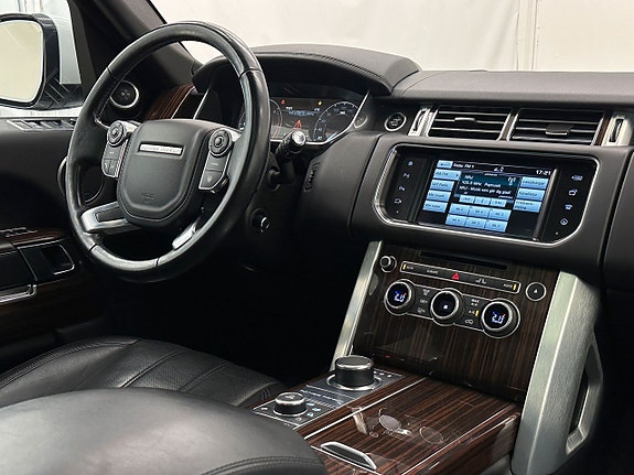 Land Rover Range Rover 12 of 19