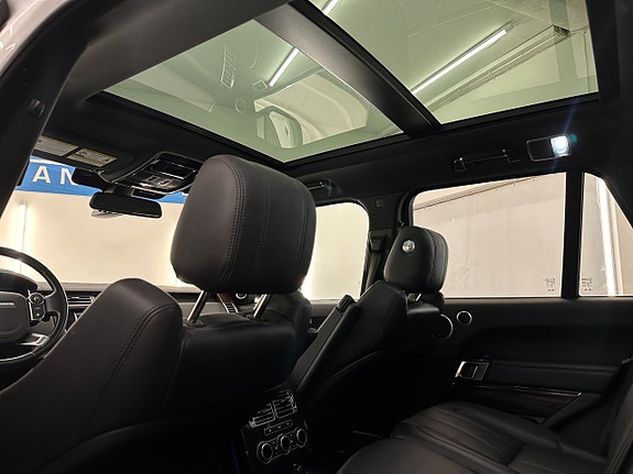 Land Rover Range Rover 13 of 19