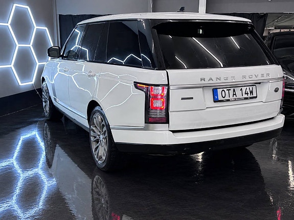 Land Rover Range Rover 6 of 19