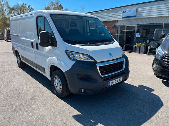 Peugeot Boxer 335 3 of 5