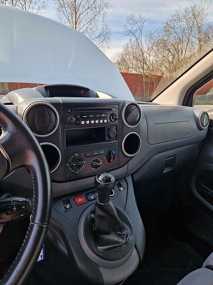 Peugeot Partner 7 of 10