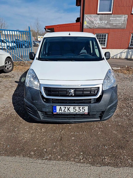 Peugeot Partner 2 of 5