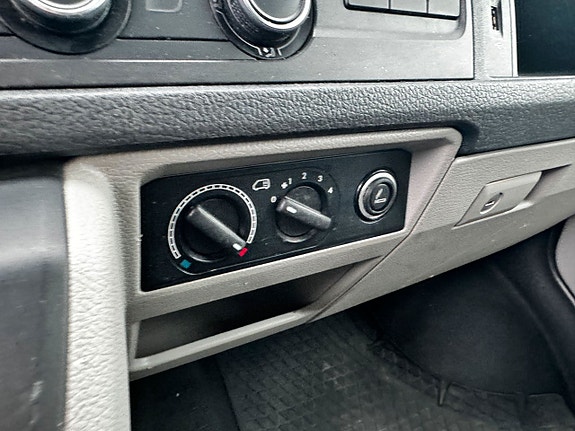 Volkswagen Transporter 23 of 24