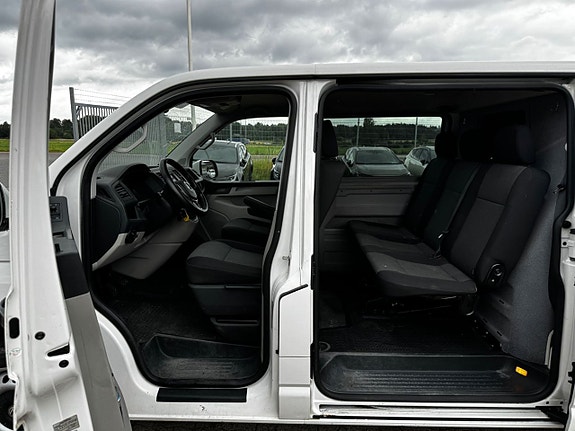 Volkswagen Transporter 13 of 24