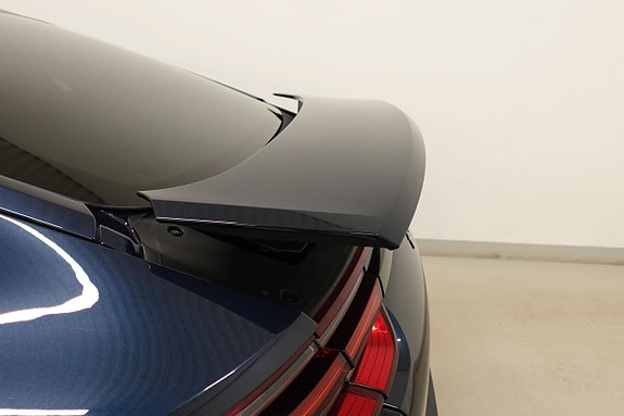 Porsche Panamera 4S 19 of 22