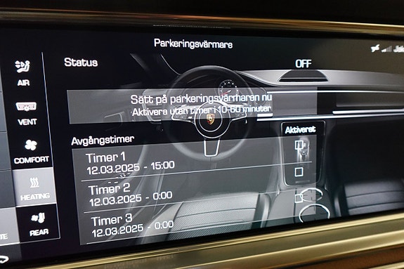 Porsche Panamera 4S 15 of 22