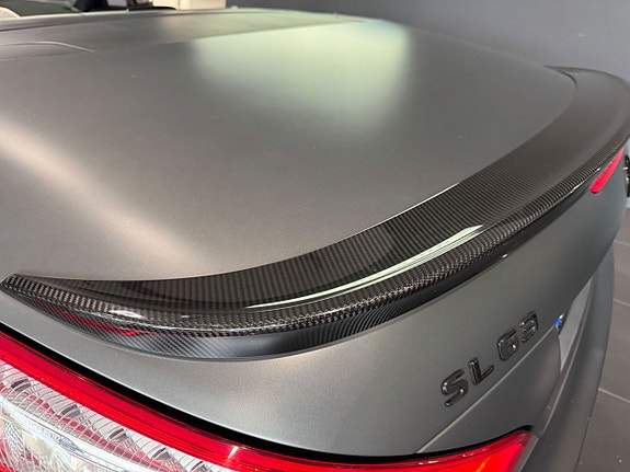 Mercedes-Benz SL63 14 of 15