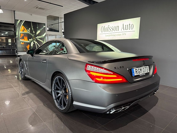 Mercedes-Benz SL63 12 of 15
