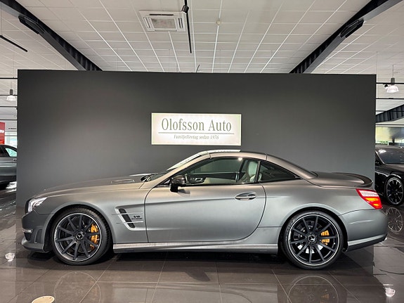 Mercedes-Benz SL63 9 of 15
