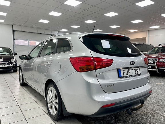 Kia Ceed 4 of 19