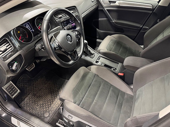 Volkswagen Golf Alltrack 7 of 10