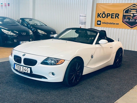 BMW Z4 2 of 5