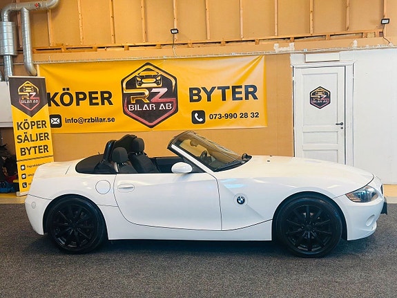 BMW Z4 4 of 5