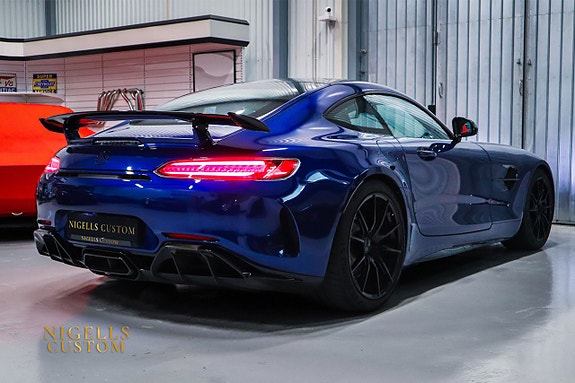 Mercedes-Benz AMG GT R 7 of 23