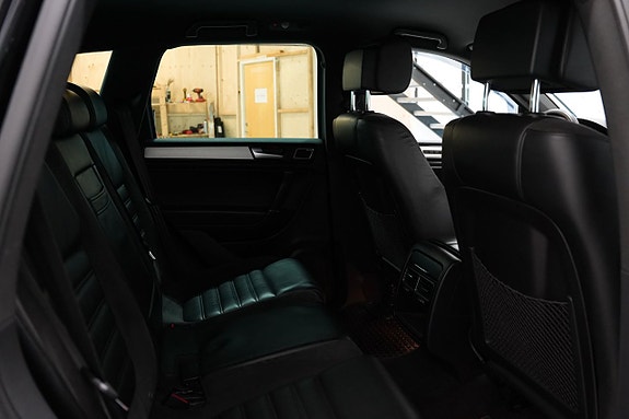 Volkswagen Touareg 22 of 25