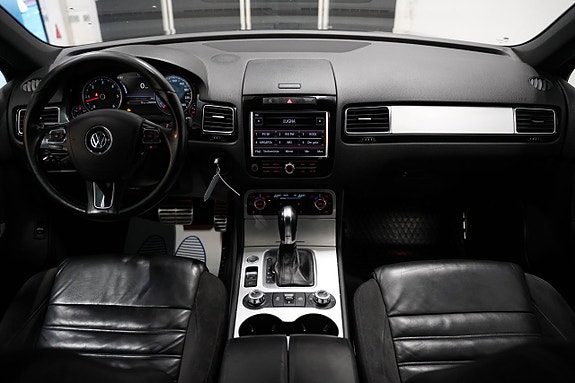 Volkswagen Touareg 11 of 25