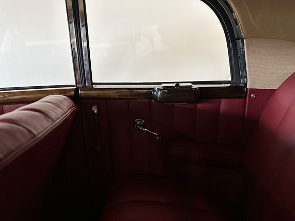 Mercedes-Benz 170 17 of 22