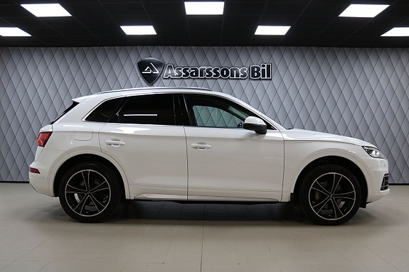 Audi Q5 4 of 5