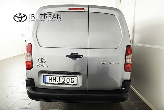 Toyota Proace City 13 of 13