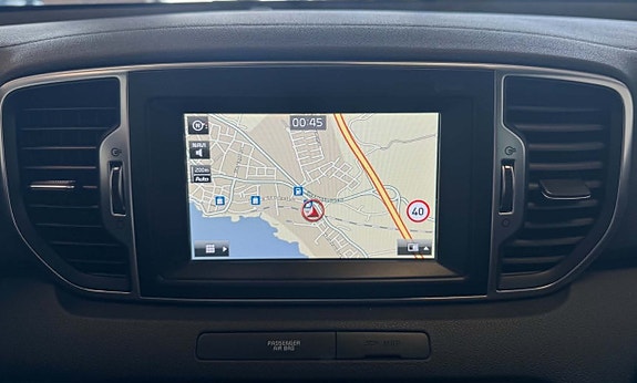 Kia Sportage 17 of 28