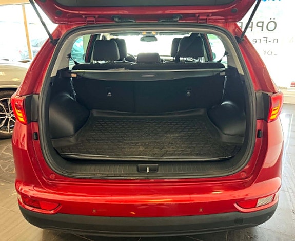 Kia Sportage 28 of 28